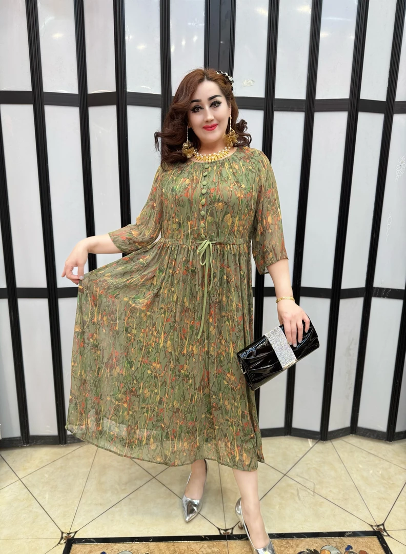 洋气时尚碎花连衣裙---4001