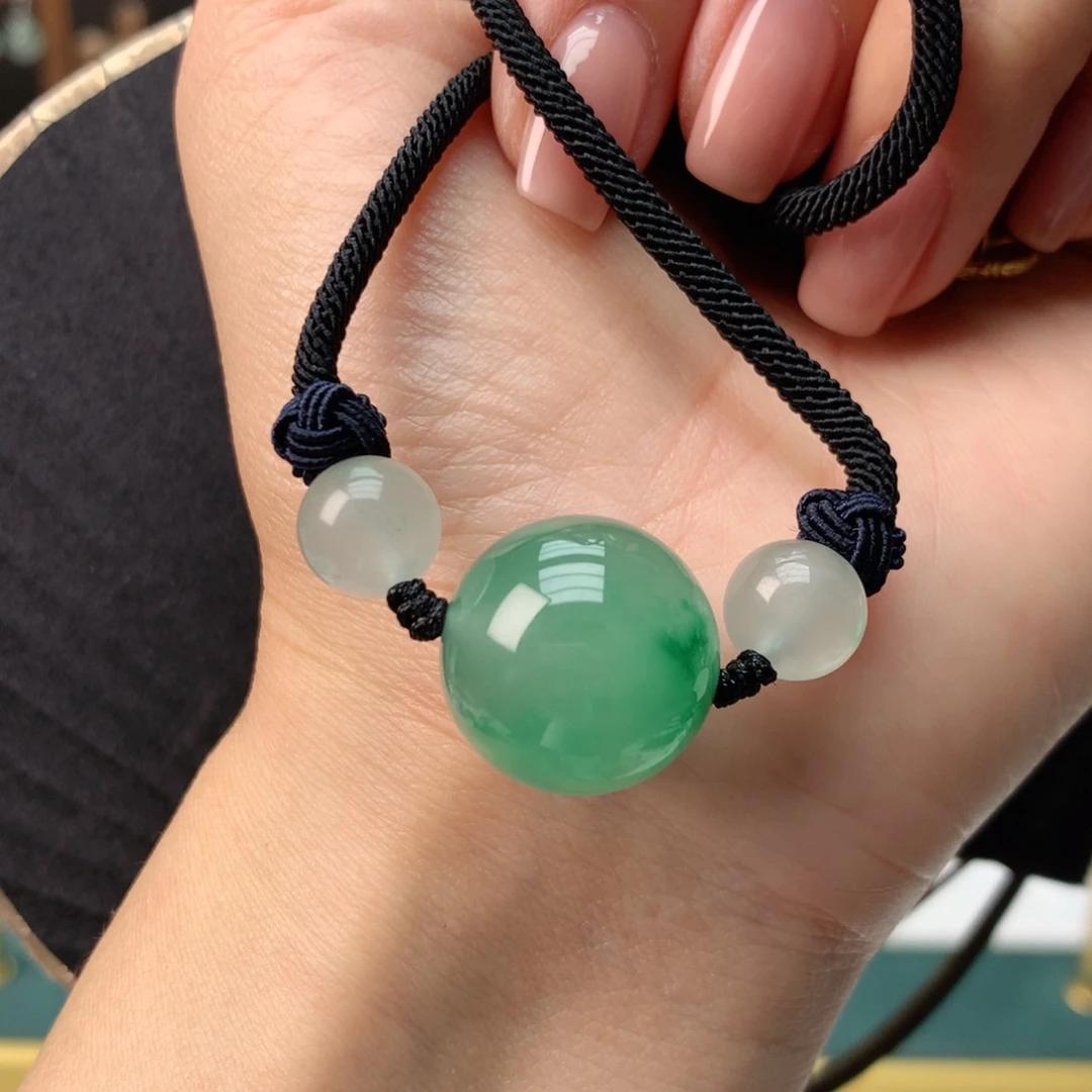 石英质玉（非洲翠）未镶嵌冰飘花大单珠项链