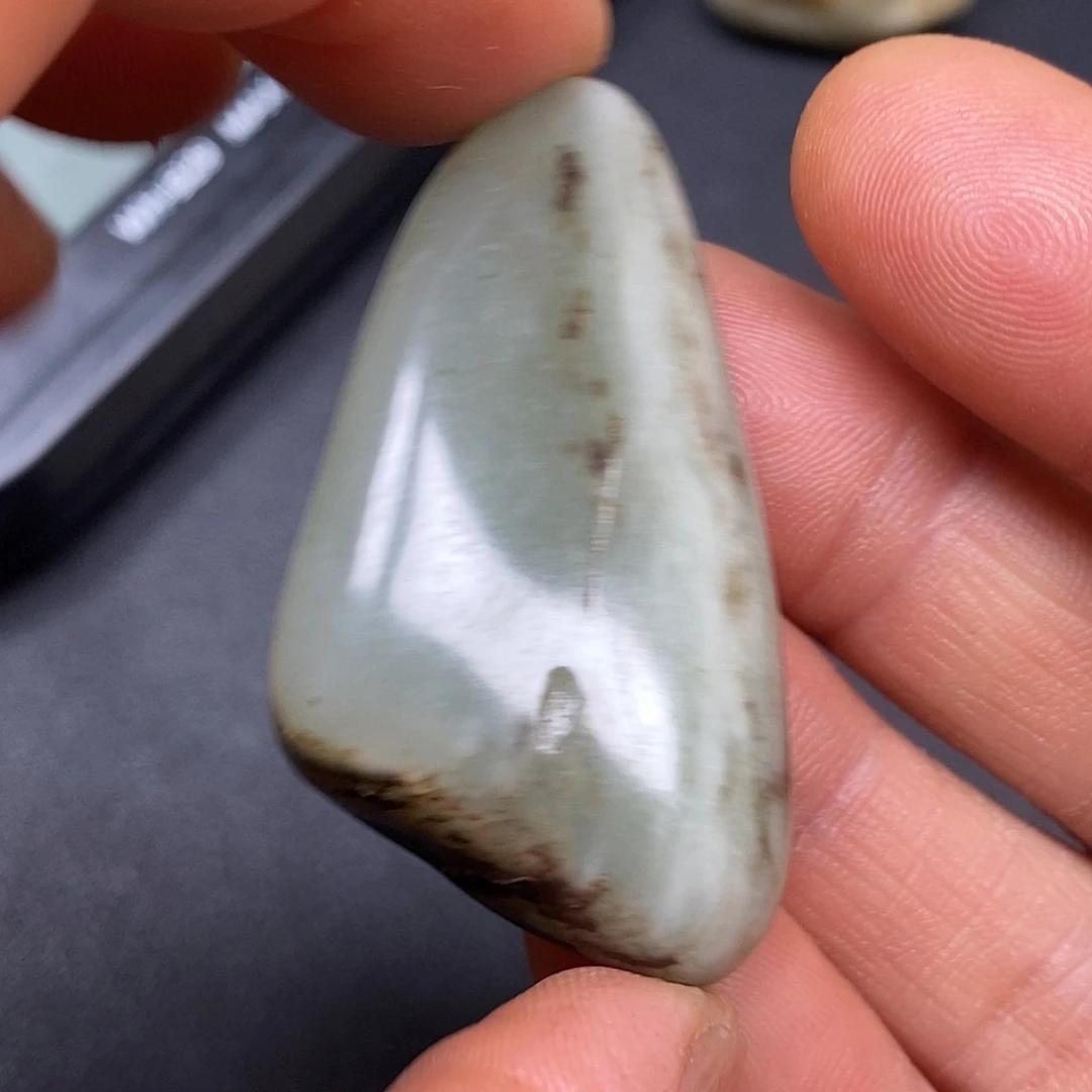 和田玉未镶嵌珠宝奇石