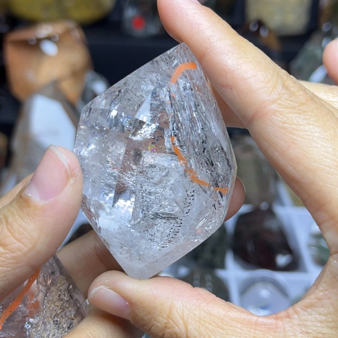 水晶摆件未镶嵌心****镜摆件