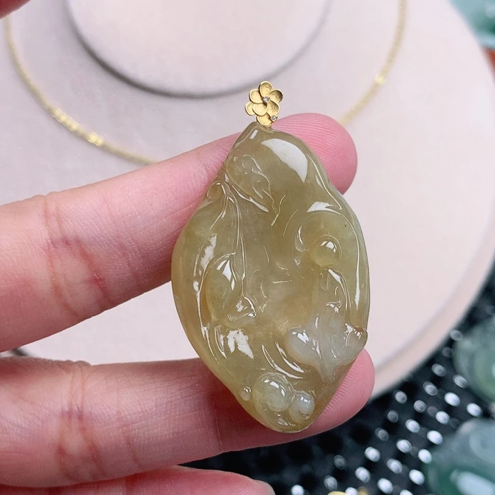 翡翠18K金镶嵌吊坠(不含链)