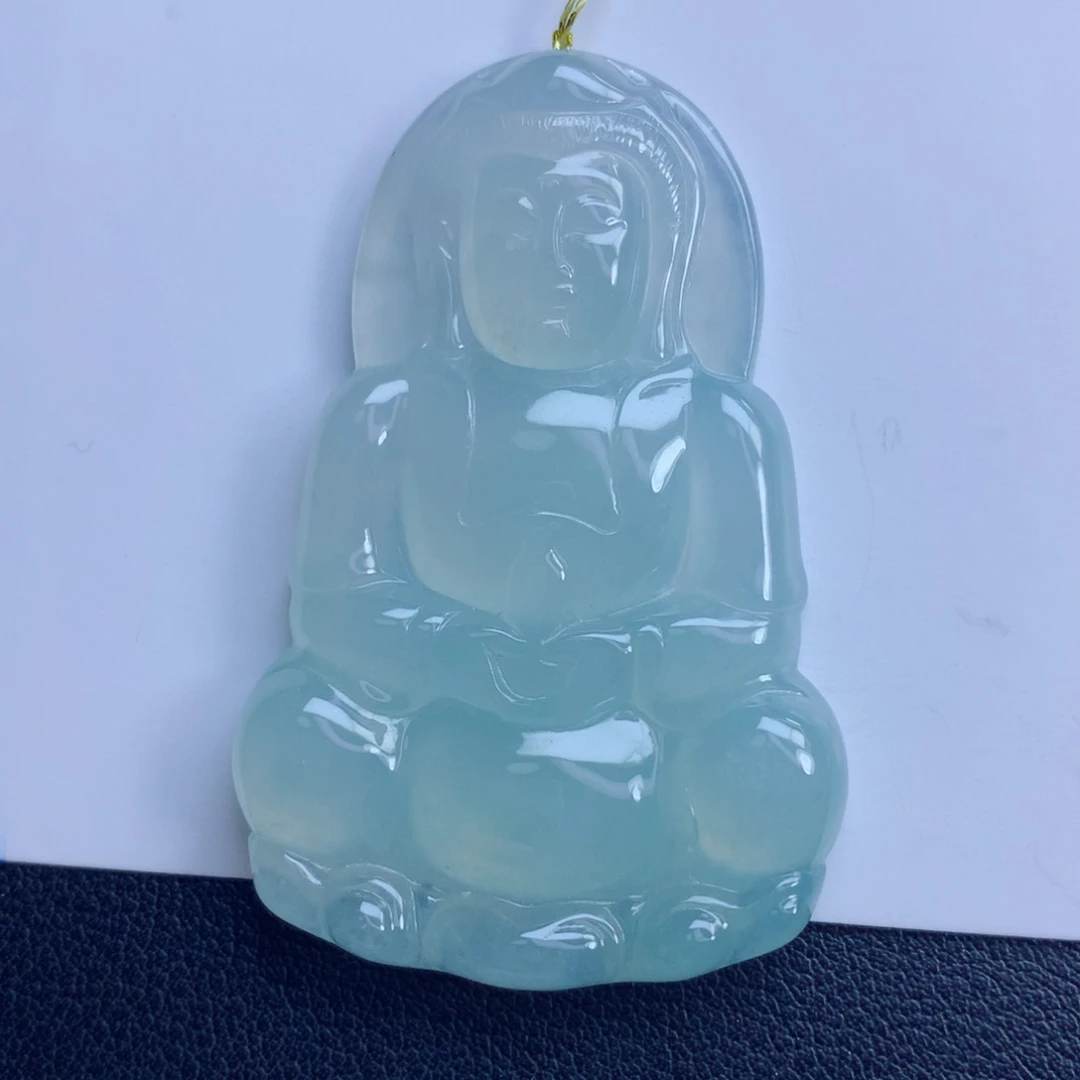 翡翠未镶嵌颈饰观音