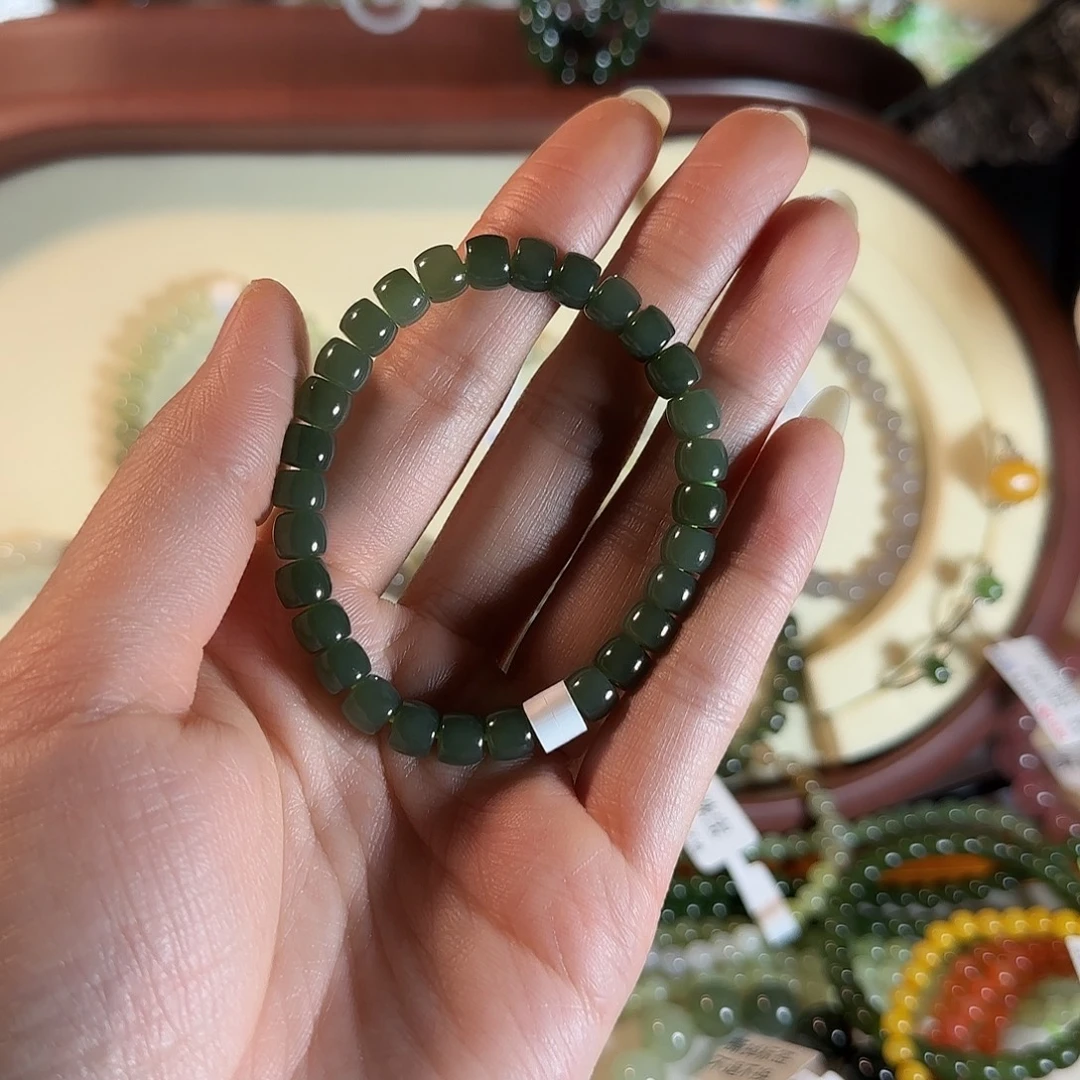 和田玉未镶嵌手链