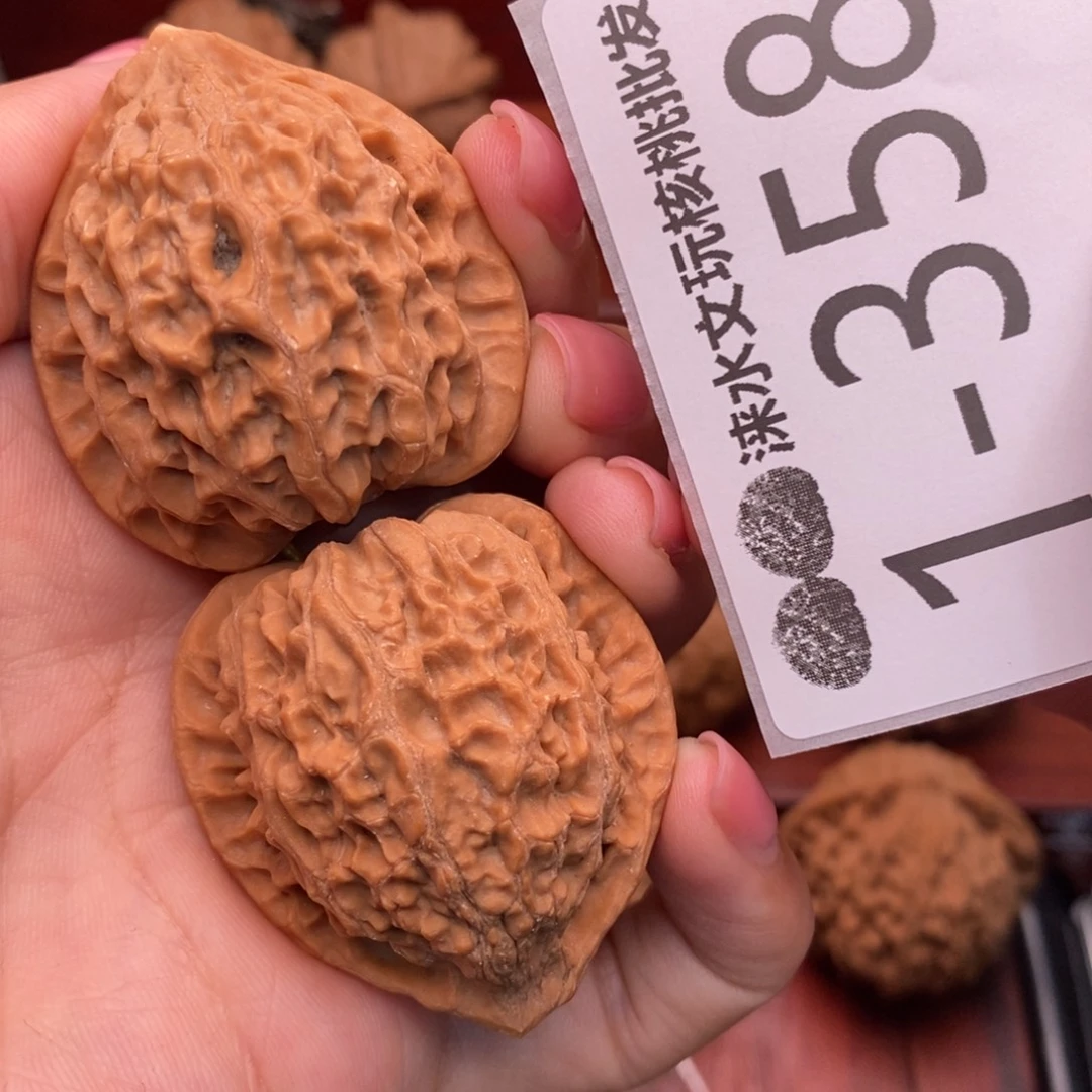 把件文玩核桃38金牛