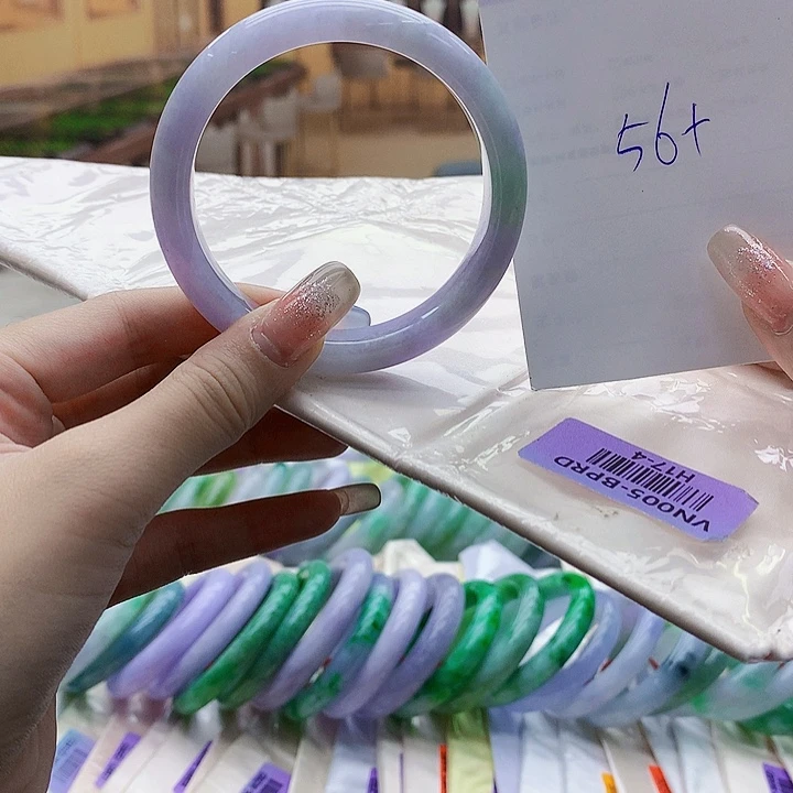 翡翠手镯未镶嵌The