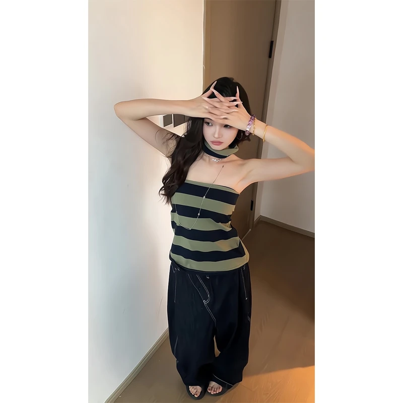 一字肩挂脖条纹针织背心海边度假抹胸上衣小众斜门襟直筒牛仔裤子