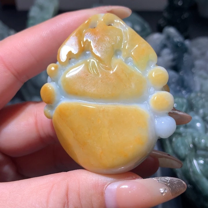 翡翠未镶嵌颈饰保真天然A货翡翠