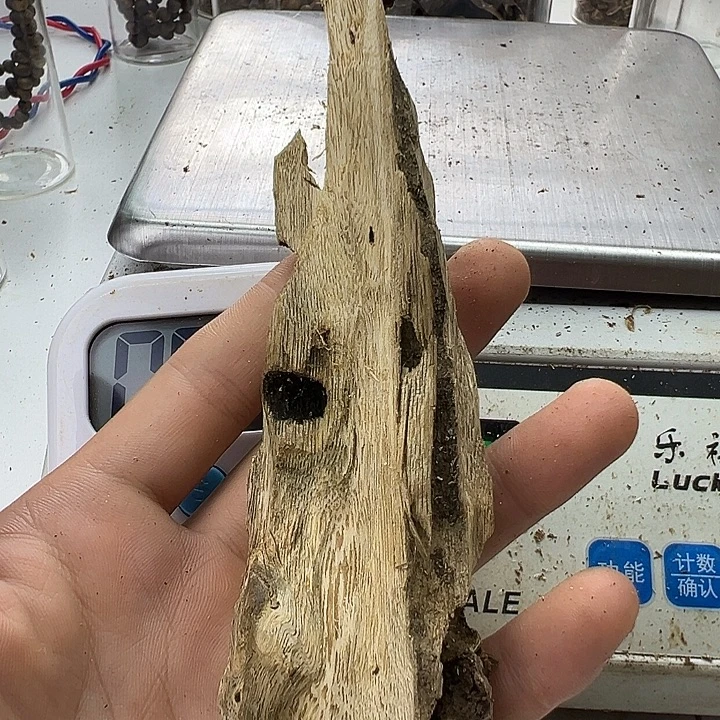 沉香沉香碎屑白露26克+