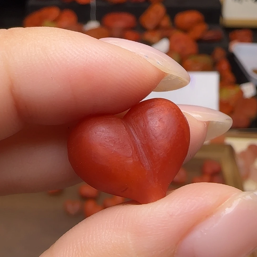 南红玛瑙未镶嵌颈饰18.7mm