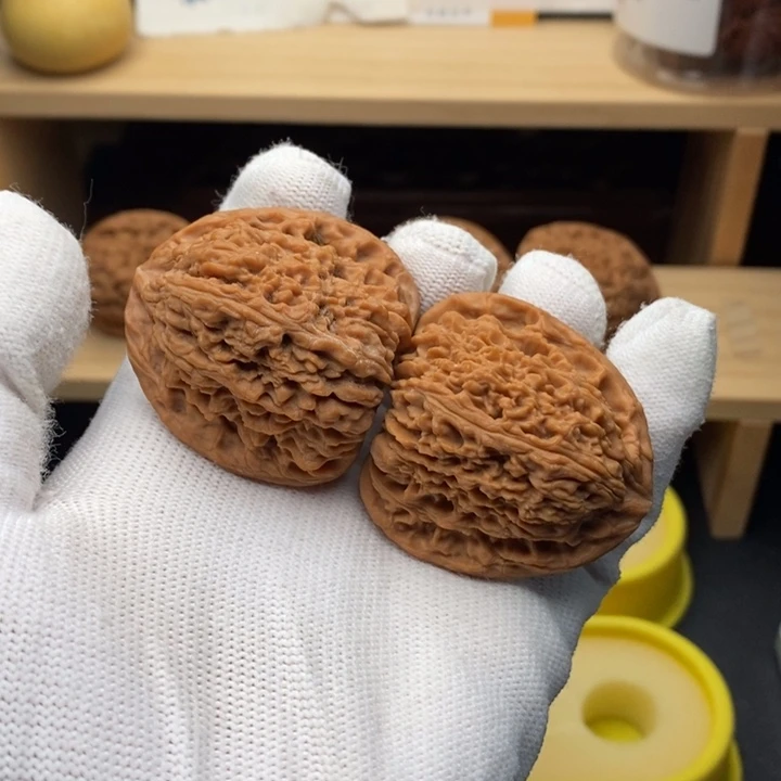 吊坠文玩核桃正三角炮毕业42尺2088