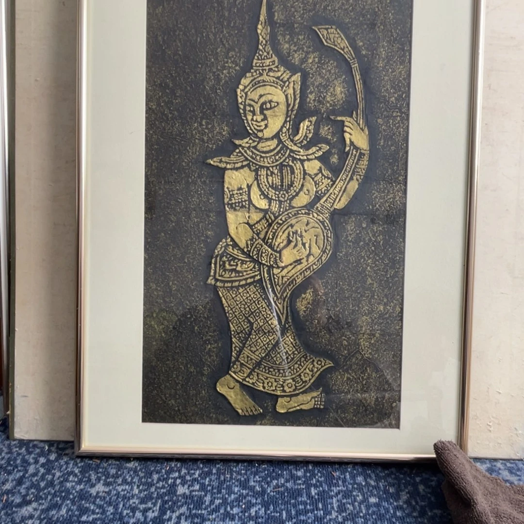 用***4中古框画不退不换有磕碰