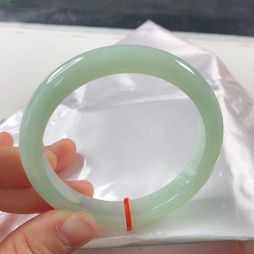 翡翠手镯未镶嵌 正圈①④③