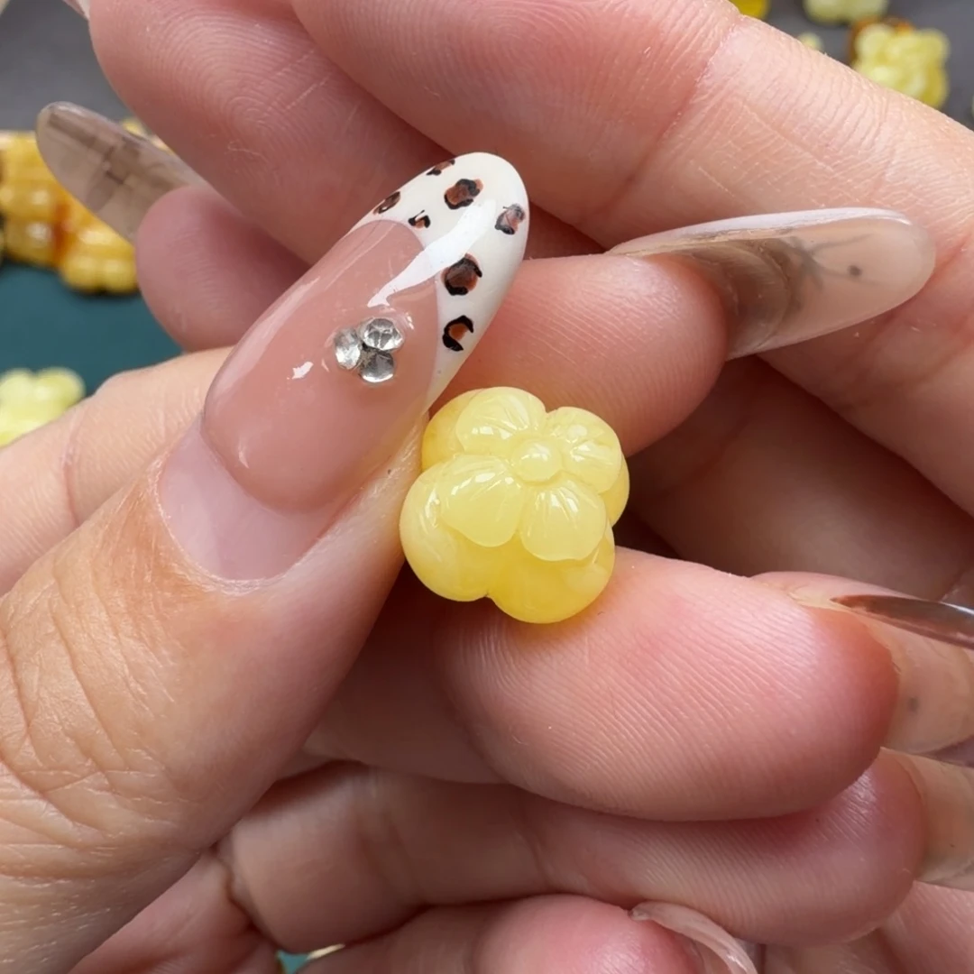 琥珀未镶嵌裸石蜜蜡