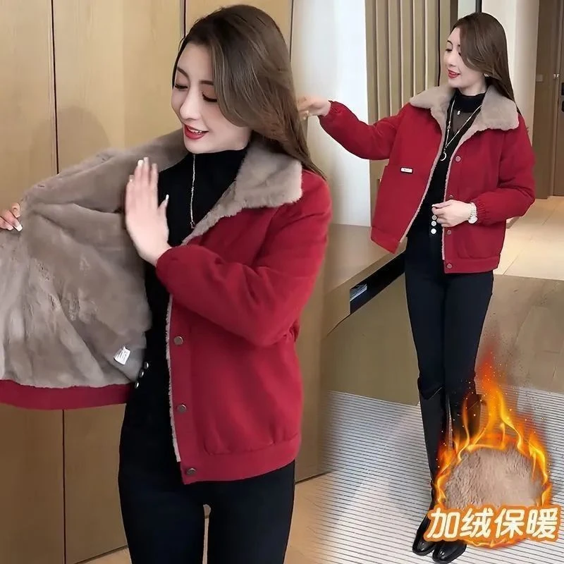 小个子女装时尚洋气减龄加绒保暖外套妈妈款宽松显瘦遮肚秋冬新款