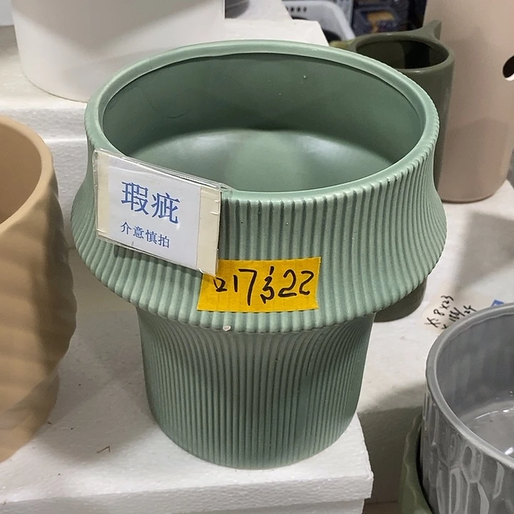 紫砂花盆多肉植物盆瑕疵有孔