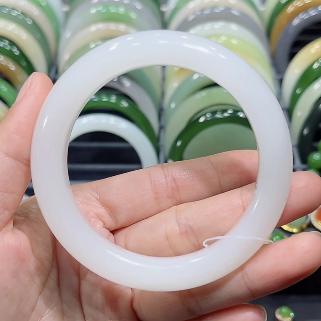 福利！和田玉青海老料白玉手镯57-58圈口