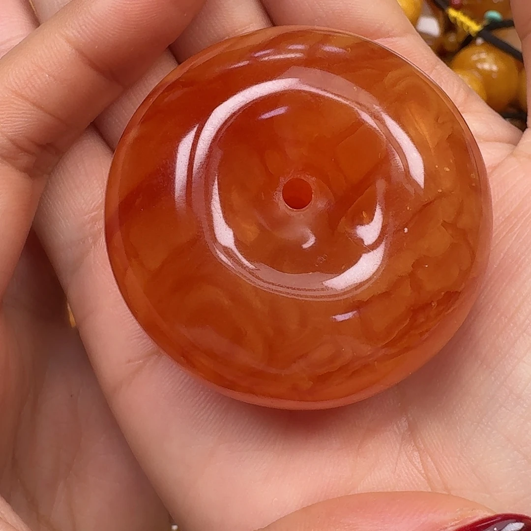 琥珀未镶嵌裸石悠悠