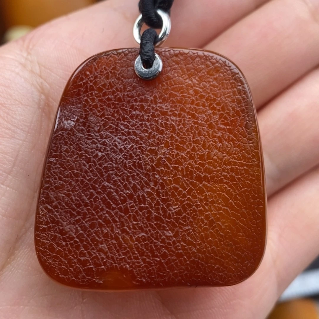 琥珀吊坠(赠链)未镶嵌