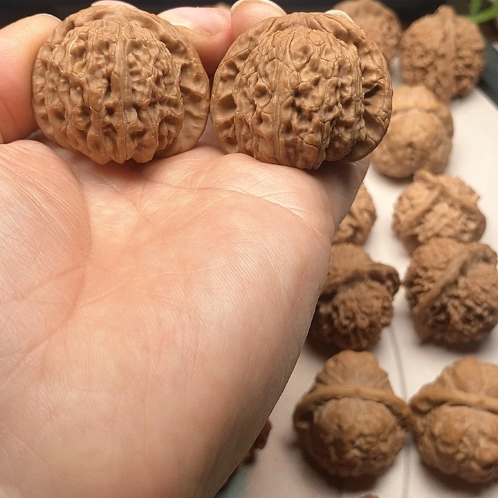 文玩核桃吊坠核桃