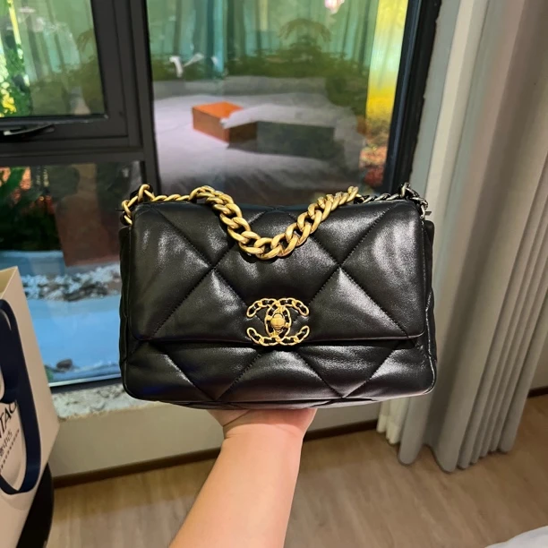 99新 Chanel/香奈儿 22C 黑金19bag小号手提单肩腋下斜挎包