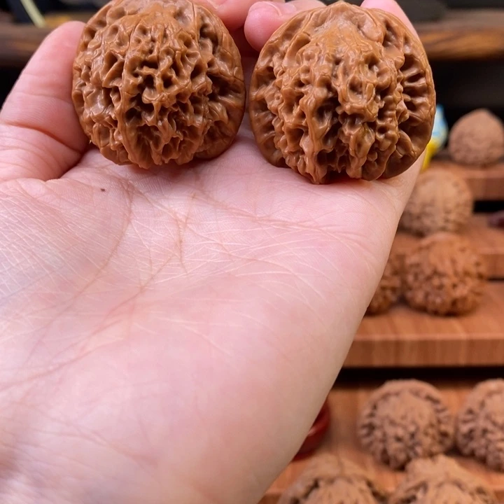 吊坠文玩核桃37.5 秦闷