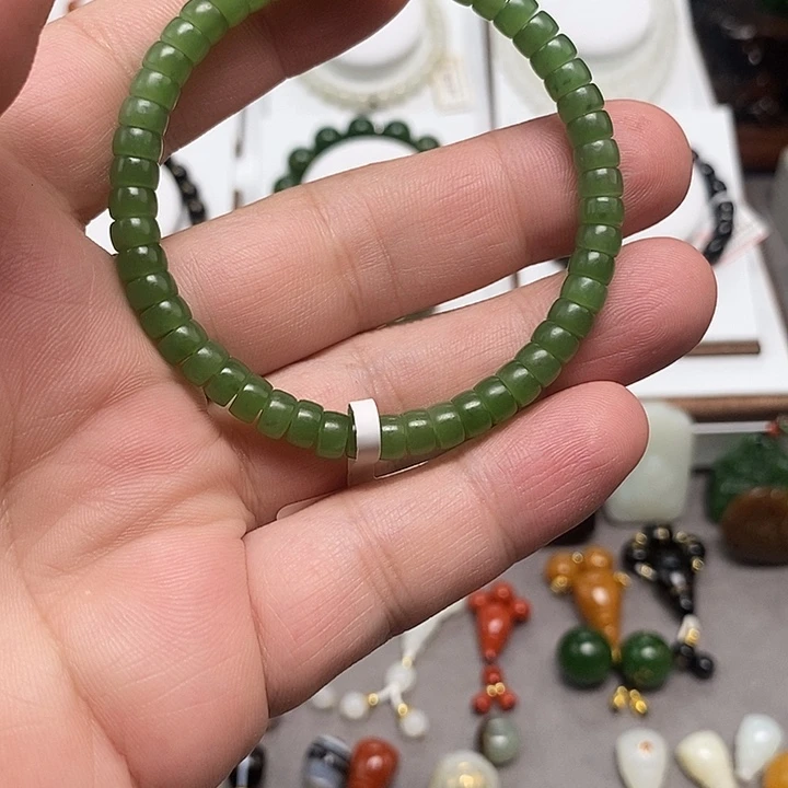 和田玉未镶嵌手链