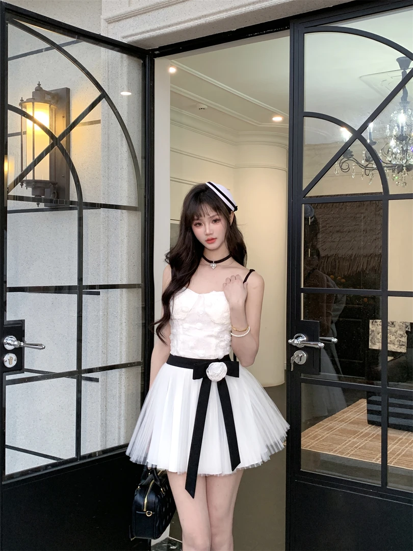 越韩小鱼 梦境芭蕾 法式白色蕾丝吊带裙千金风蝴蝶结小礼服连衣裙