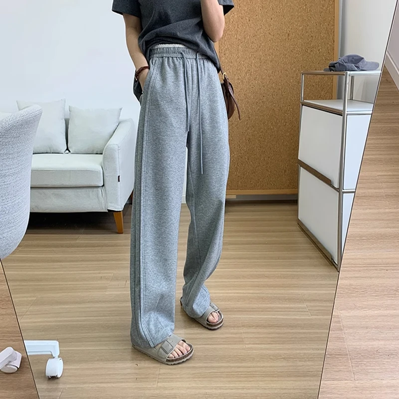 “梨形克星”慵懒随性高腰藏肉弯刀裤