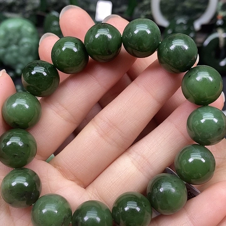 和田玉未镶嵌珠宝奇石