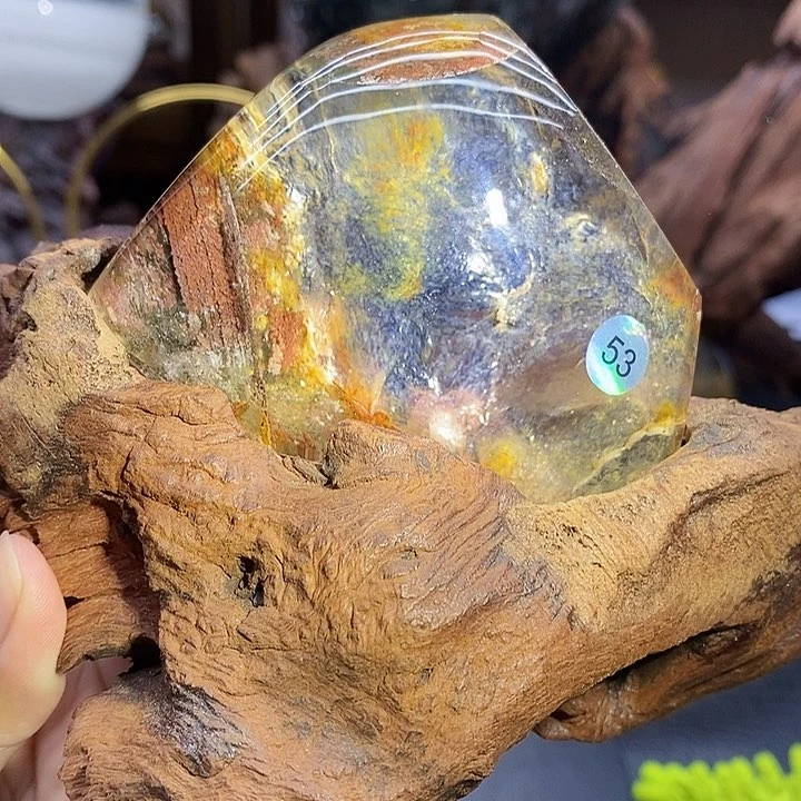 水晶珠宝半成品未镶嵌山涧彩霞