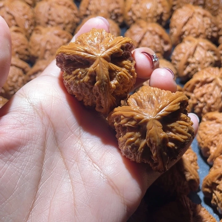 花***溪文玩核桃吊坠南疆