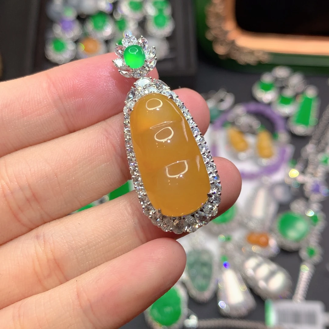 翡翠18K金镶嵌吊坠(不含链)翡翠