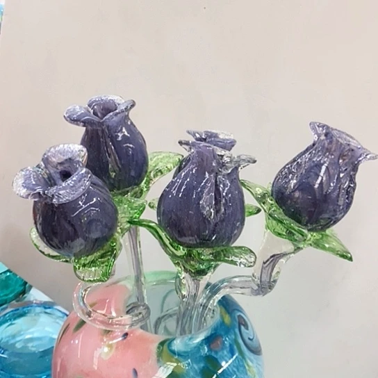 琉璃花瓶高45宽9厘米