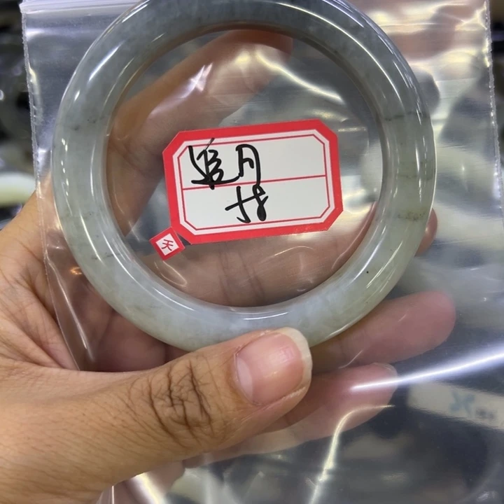 追***>蛇纹石玉合金手镯