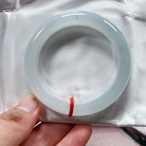 翡翠未镶嵌手镯缅甸翡翠手镯圈口56