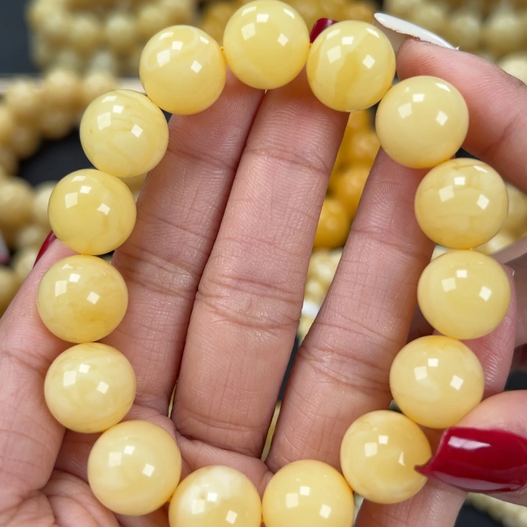 琥珀未镶嵌手链24.5克