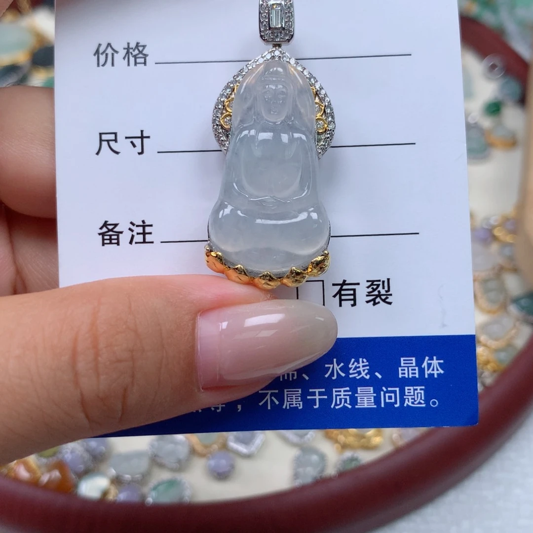 颈饰银S925镶嵌翡翠壮**情