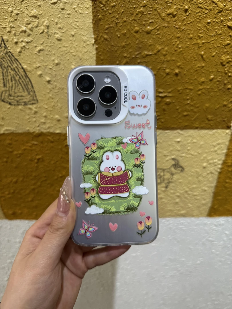 适用「苹果/华为/小米/OPPO/VIVO」蒙元素民族风彩银壳网红镜头半包