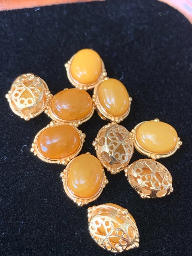 漏，蜜蜡旦形配饰9*7