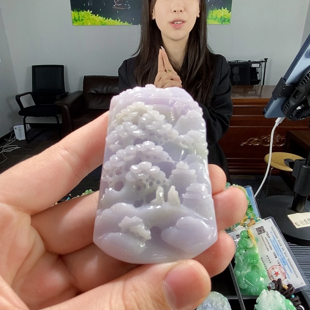 翡翠未镶嵌颈饰翡翠