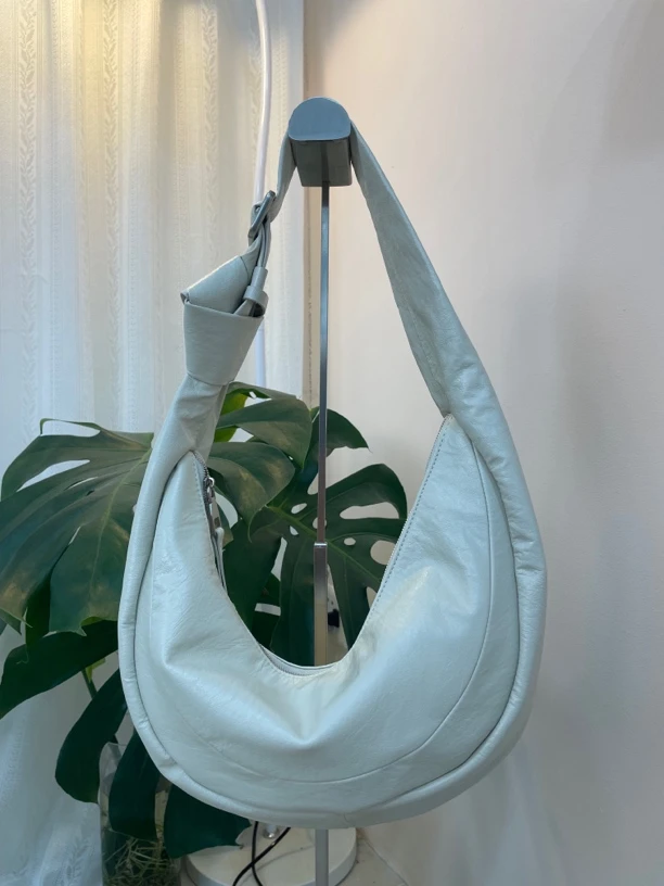 新款韩系牛角包时尚潮流百搭单肩手拎腋下斜挎包6908#