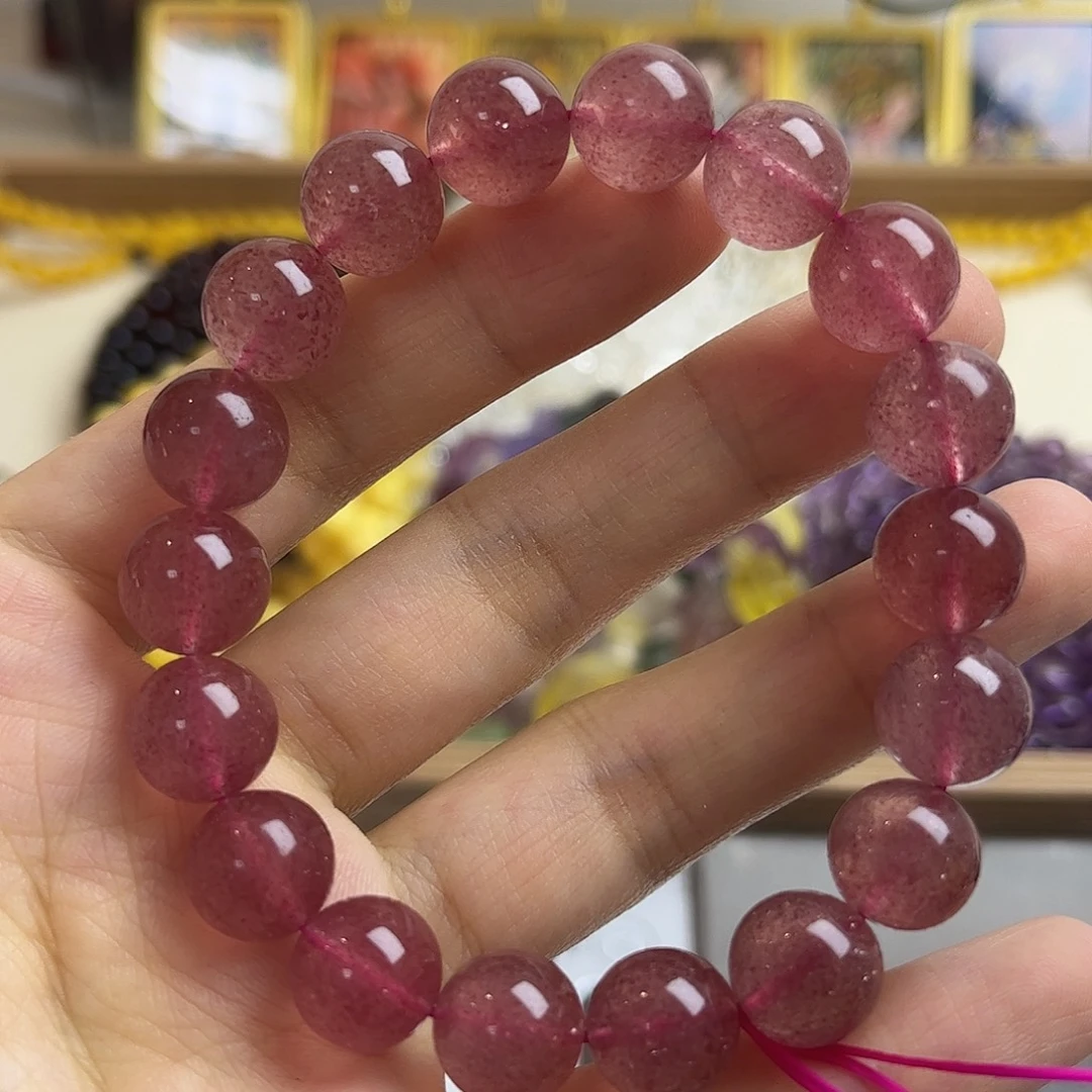 石英质玉未镶嵌手链矿坑