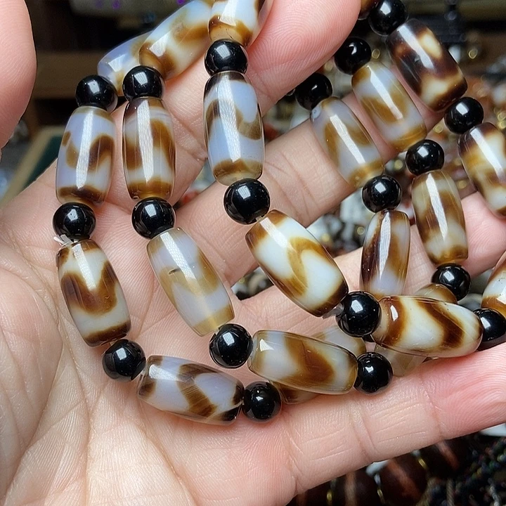 玛瑙/玉髓未镶嵌手链发一条