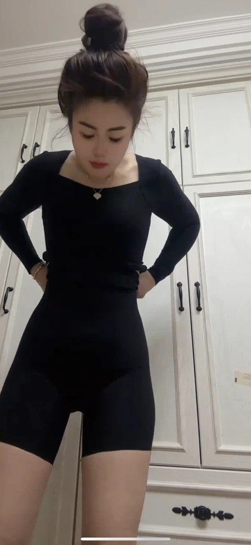 自留款收腹提臀无痕高腰裤显瘦收腰透气