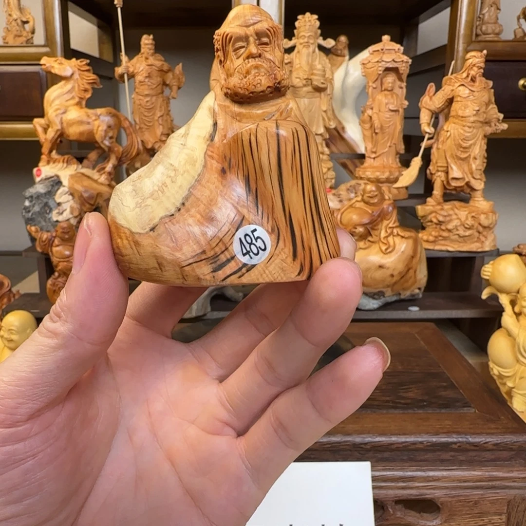 崖柏小木匠艺雕一物一拍