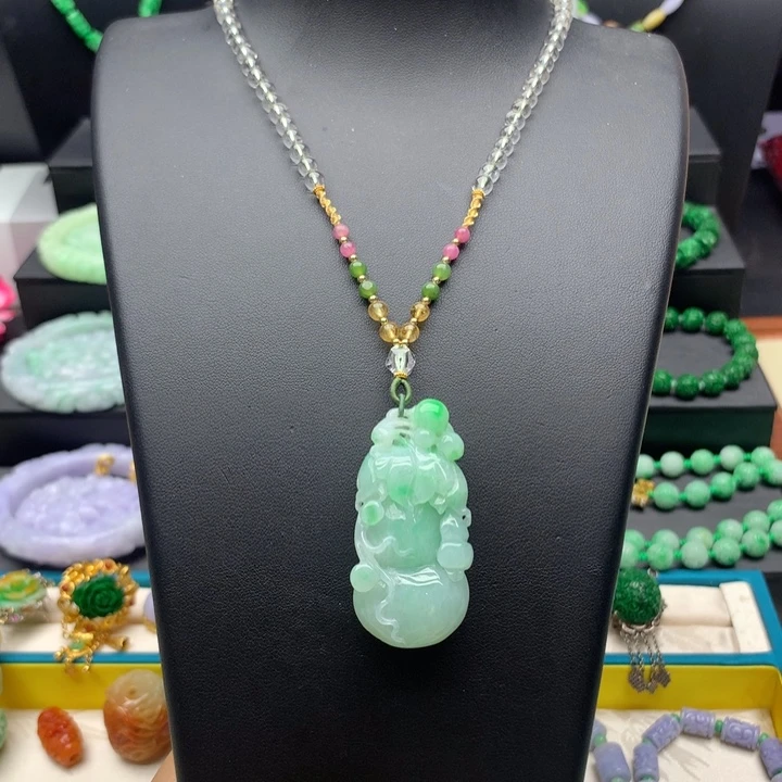 翡翠未镶嵌颈饰翡翠葫芦