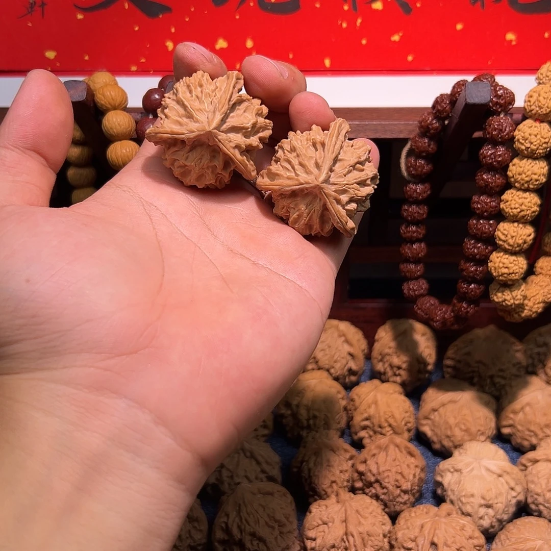 吊坠文玩核桃41全品盘山奔（三棱）