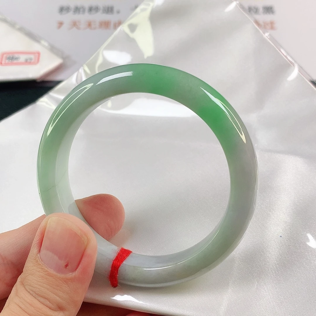 翡翠手镯未镶嵌翡翠手镯1816