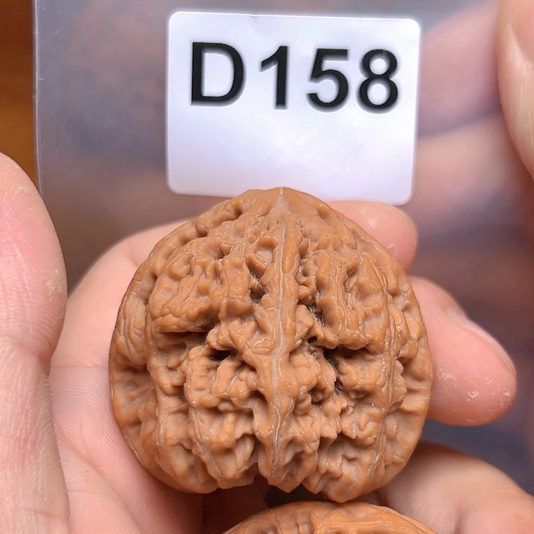 文玩核桃吊坠46大粗筋