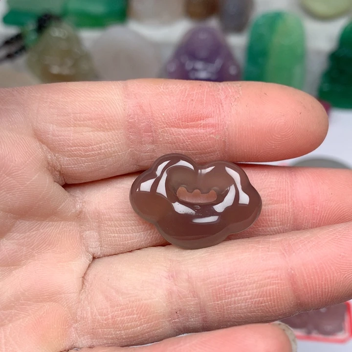 玛瑙/玉髓颈饰未镶嵌T***?